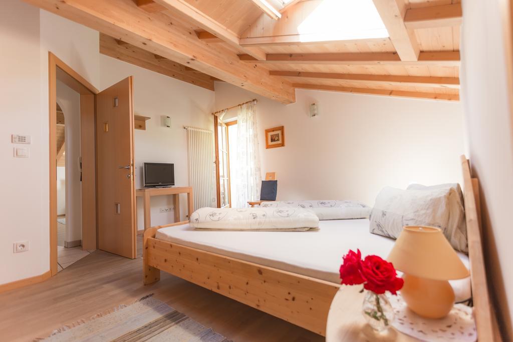 Tollhof Villa Bolzano Bilik gambar