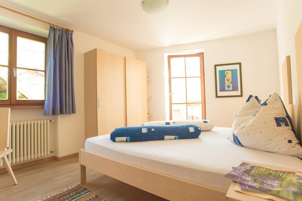 Tollhof Villa Bolzano Bilik gambar