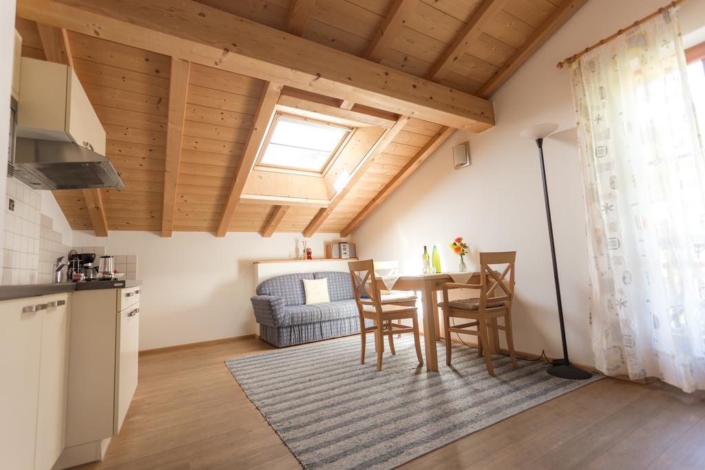 Tollhof Villa Bolzano Bilik gambar